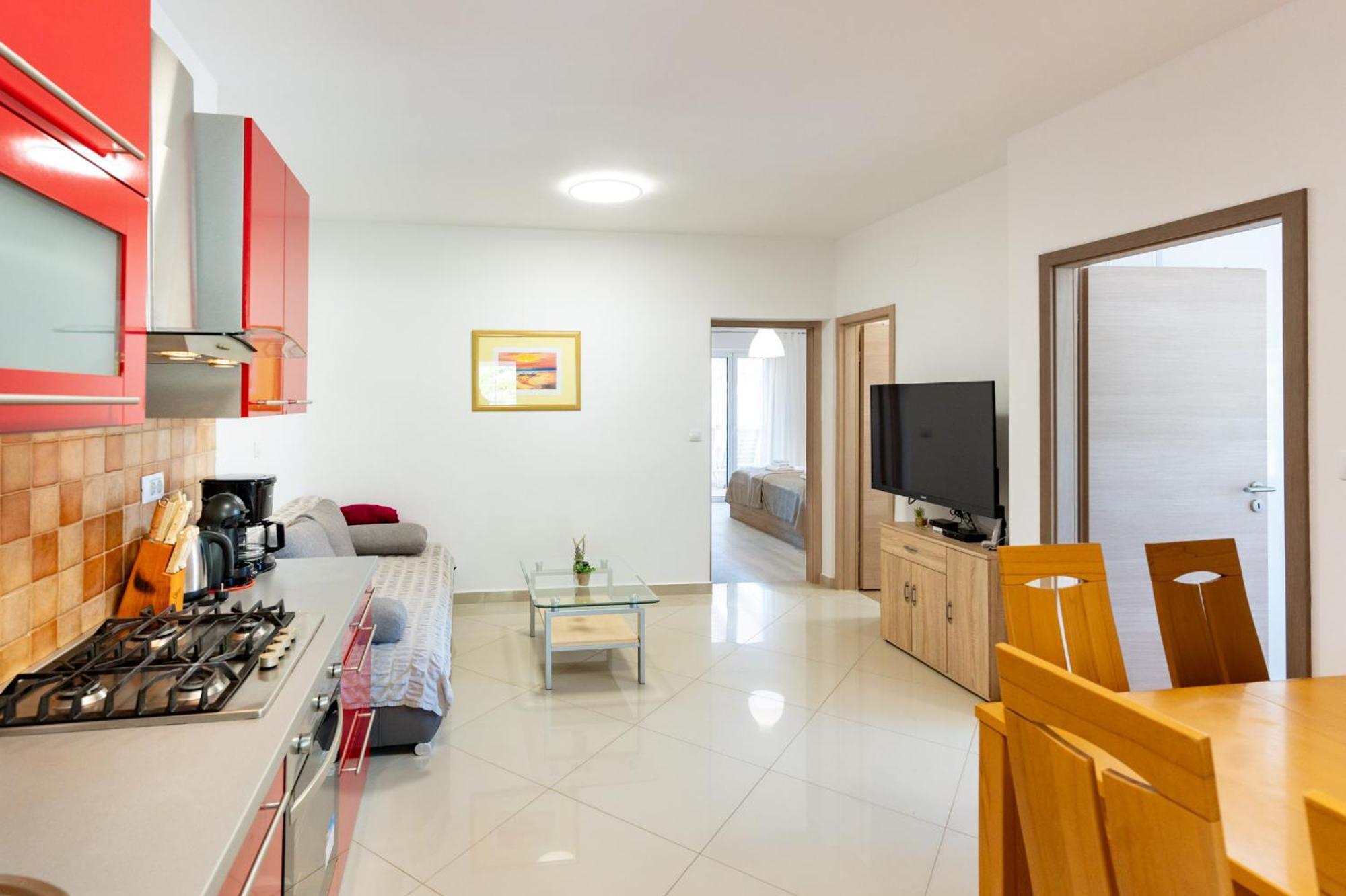 Foric Apartments With Outdoor Heated Pool Rab Town Exteriér fotografie