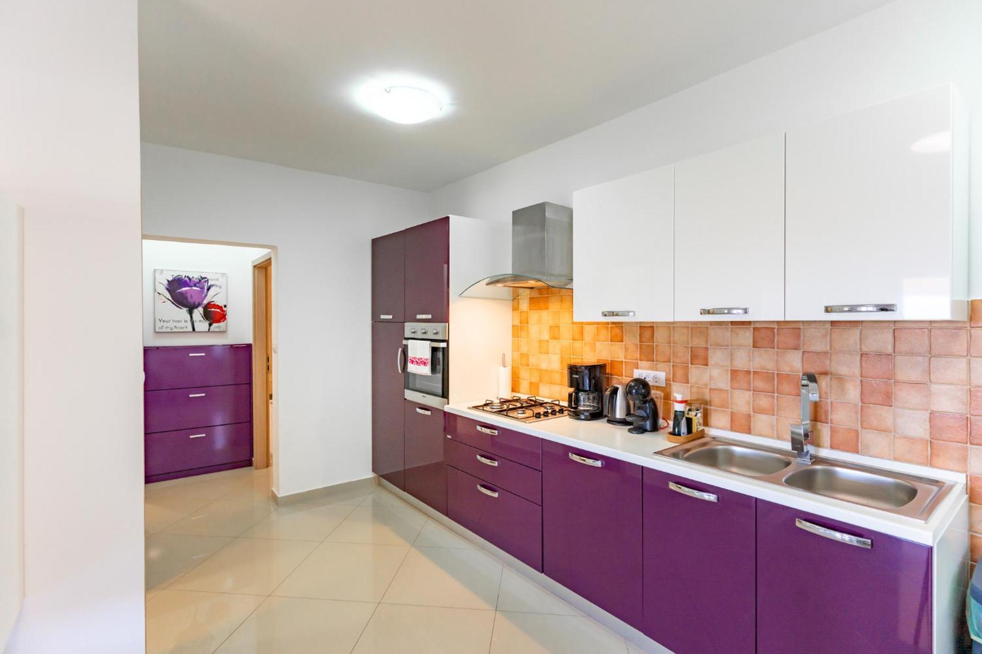 Foric Apartments With Outdoor Heated Pool Rab Town Exteriér fotografie